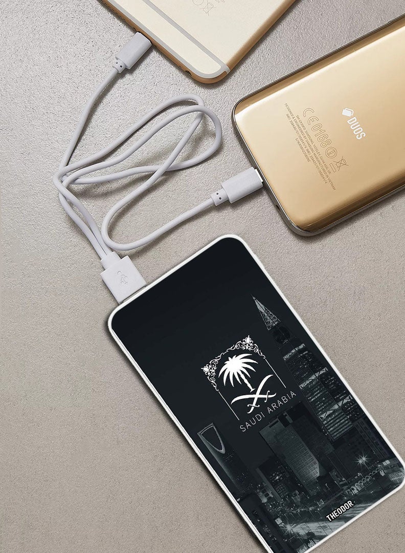 Theodor 10,000 mAh Super Fast Charging Ultra Compact Power Bank with Quick Charge & Power Delivery, Portable Charger For iPhone and Android SA1 - Image 2