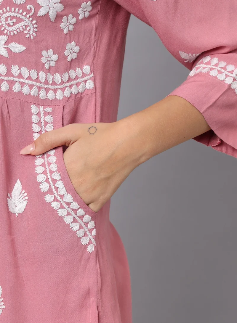 Alaya Women Hand Embroidered Chikankari Rayon Kurti-AL3696