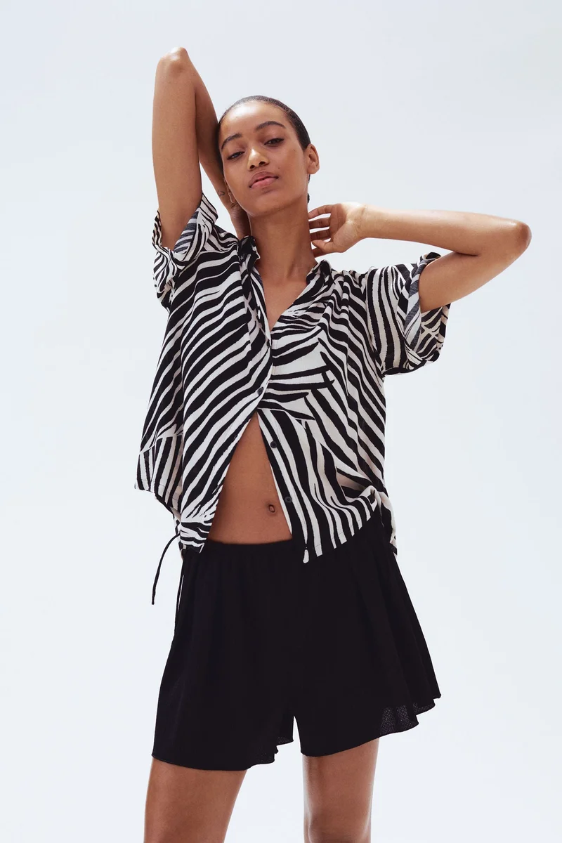 H&M Crinkled viscose shirt