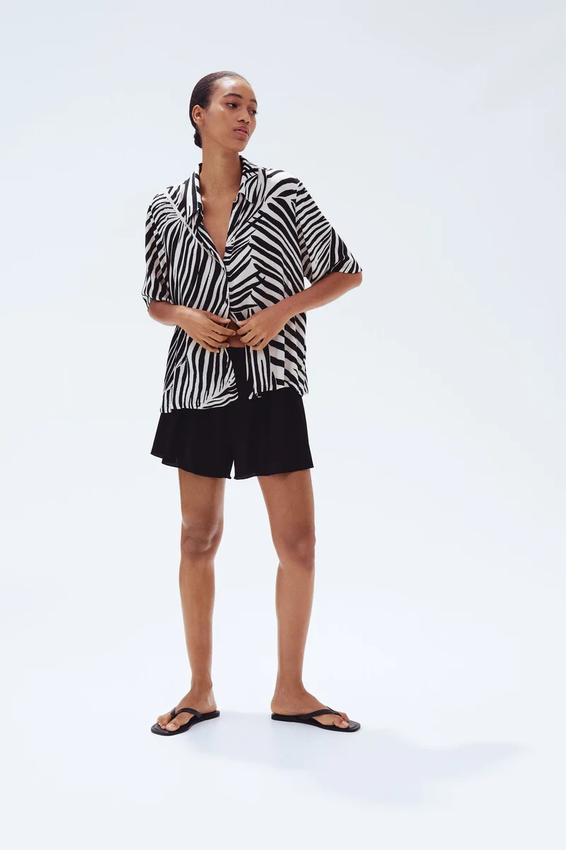 H&M Crinkled viscose shirt