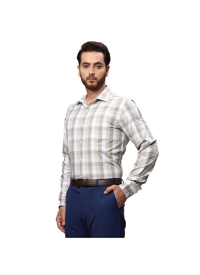 Park Avenue PARK AVENUE Men's Checkered Slim Fit Shirt (PMSX17115-N4_Medium Green 42)  - Image 3