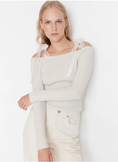 trendyol Tie Shoulder Knitted Top