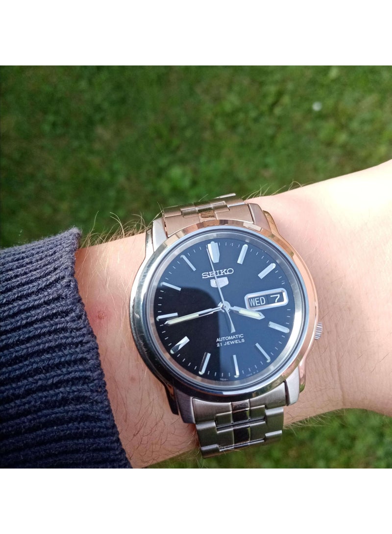 Seiko ساعة يد أوتوماتيكية للرجال 5 SNKK71K1، 38 مم قرص أسود، علبة وسوار من الفولاذ المقاوم للصدأ، 30 م مقاومة للماء - Image 4