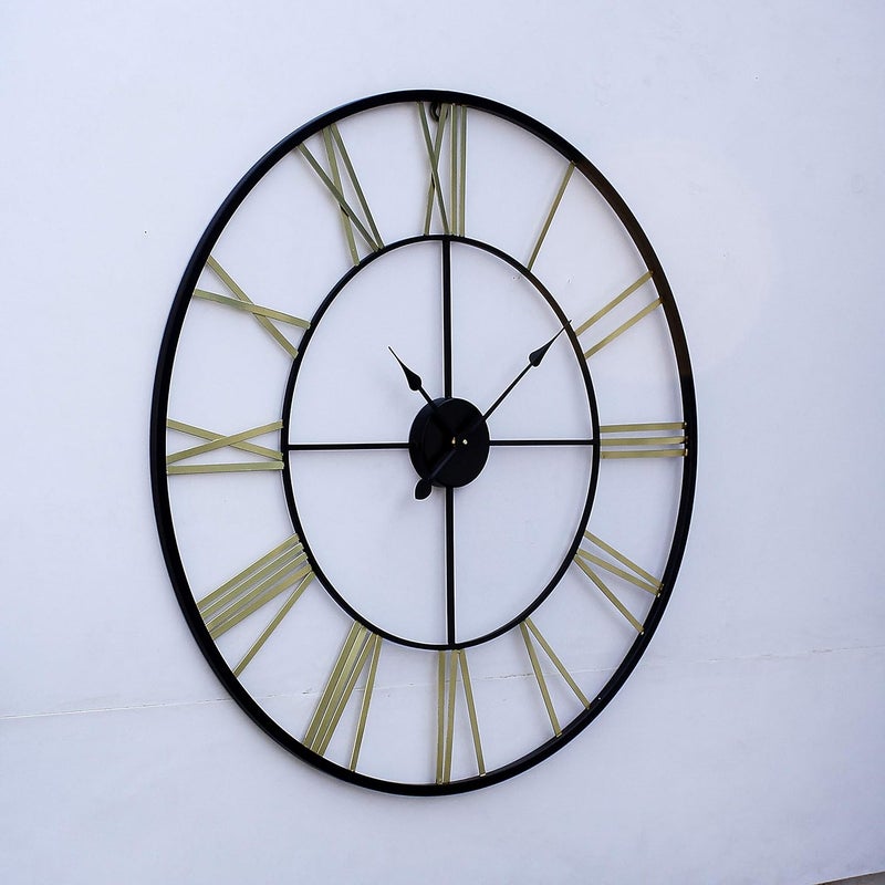 Craftter ساعة حائط معدنية بطراز روماني من كرافتتر 30 بوصة باللون الأسود والذهبي - Image 2