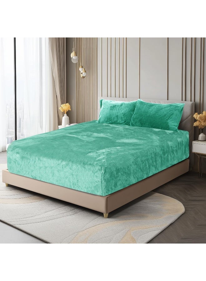 JIHAZ Teddy Velvet Bed Sheet Set-Deep Pocket Furry Fleece Fitted Sheet and 2 Piece Ultra Soft Standard Size Pillowcases (Green, King) - Image 1