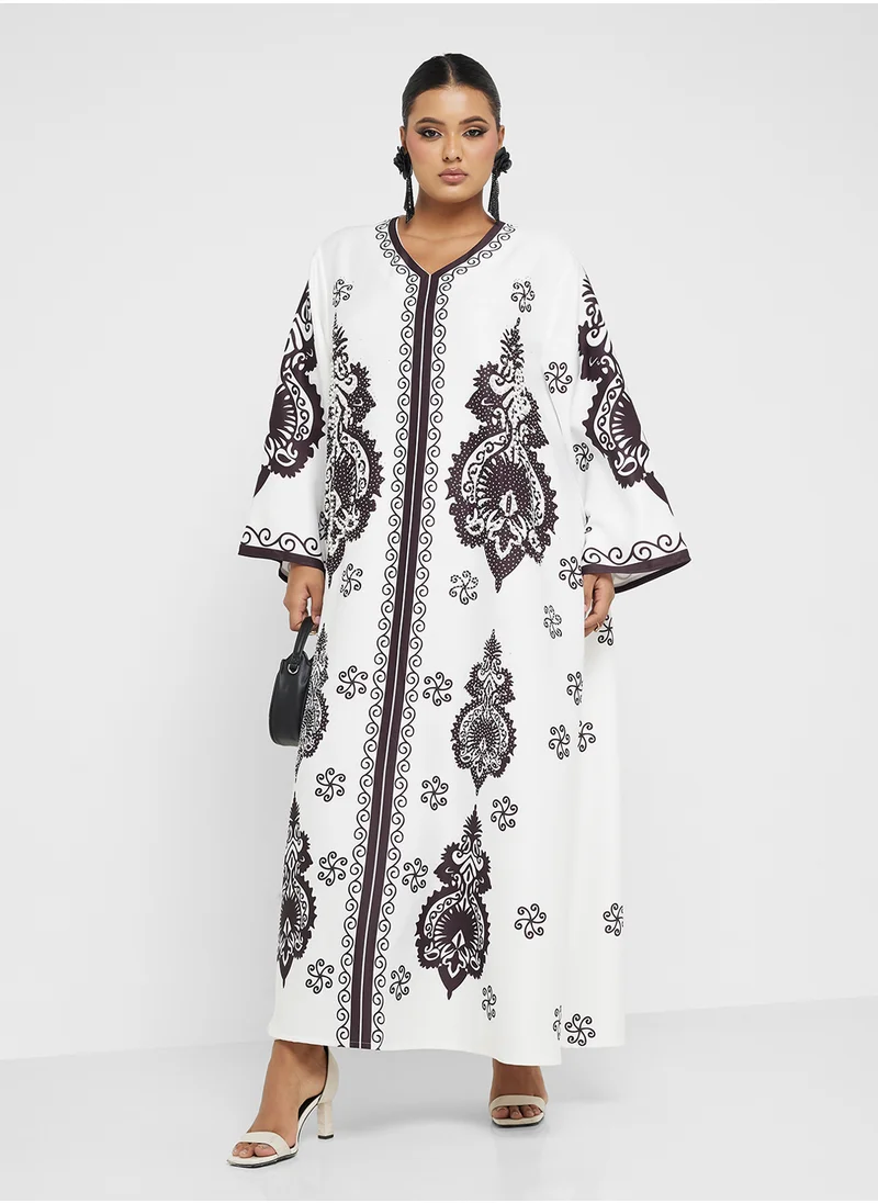 خزانة Plus size printed jalabiya