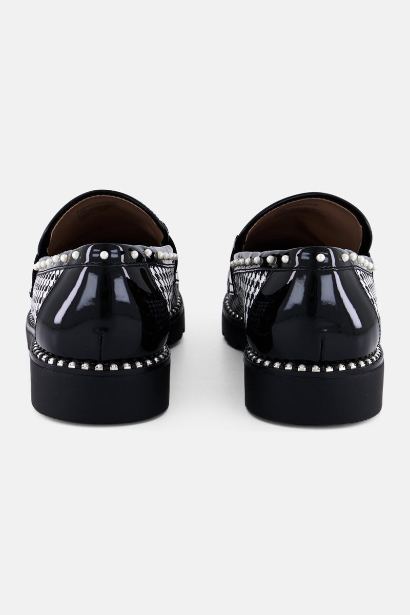 Betsey Johnson Women Darian L Slip On Casual Shoes, Black - Image 2