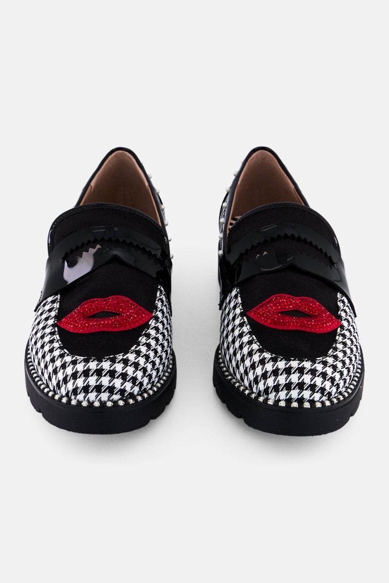 Betsey Johnson Women Darian L Slip On Casual Shoes, Black - Image 4