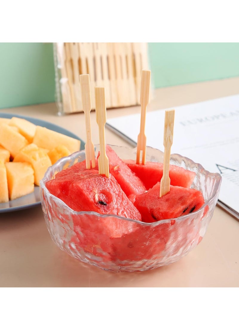 A premium set of 250 disposable natural bamboo cocktail and fruit forks, elegant and durable wooden dessert and fruit serving utensils, perfect for weddings, baby showers, and special occasions. With a stylish design and high functionality that enhances the beauty of organization and provides comfort, allowing for a unique celebration experience in a luxurious and eco-friendly style. - Image 3