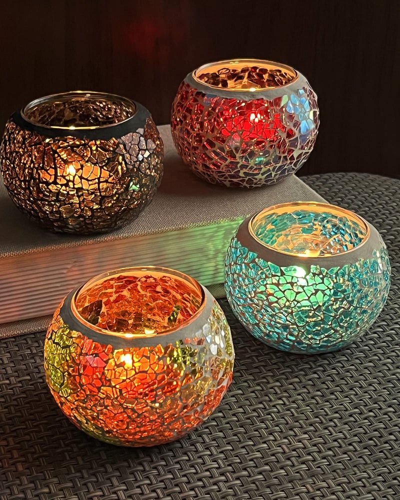 SHMILMH Mosaic Glass Candle Holder Set of 4 Votive Candle Holders Handmade Cracked Tealight Holders for Fall Christmas Diwali Home Decorations