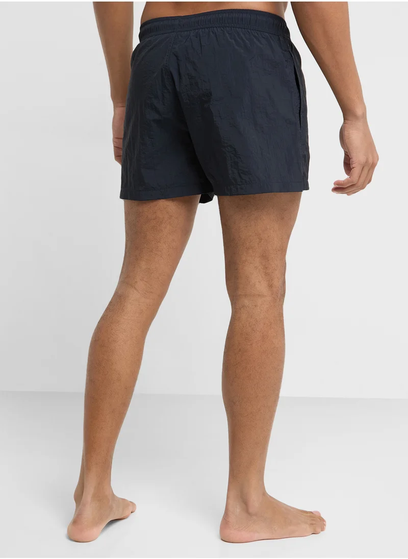 امبوريو ارماني Beachwear Logo  Drawstring Shorts