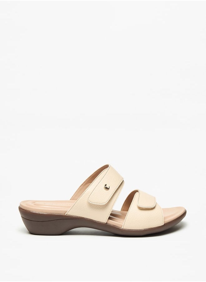 Le Confort Women's Textured Slip-On Sandals  - Image 1