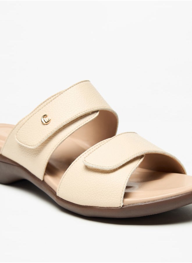 Le Confort Women's Textured Slip-On Sandals  - Image 5