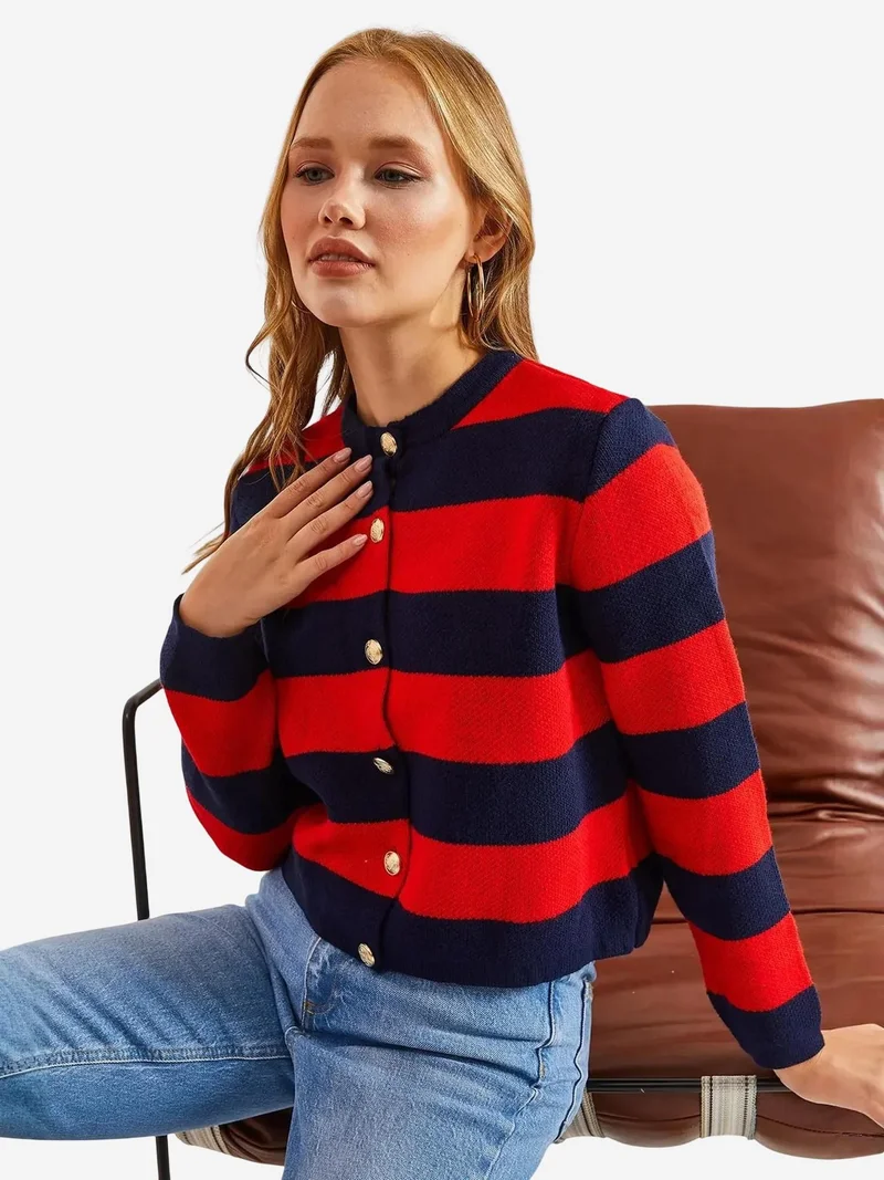 بيانكو لوتشي كارديجان محبوك مخطط بأزرار من لوتشي