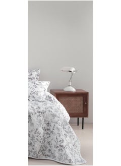 Red Rose A king-sized summer microfiber double bed sheet that adds beauty and elegance to your room, measuring 230*250cm.  - Image 4