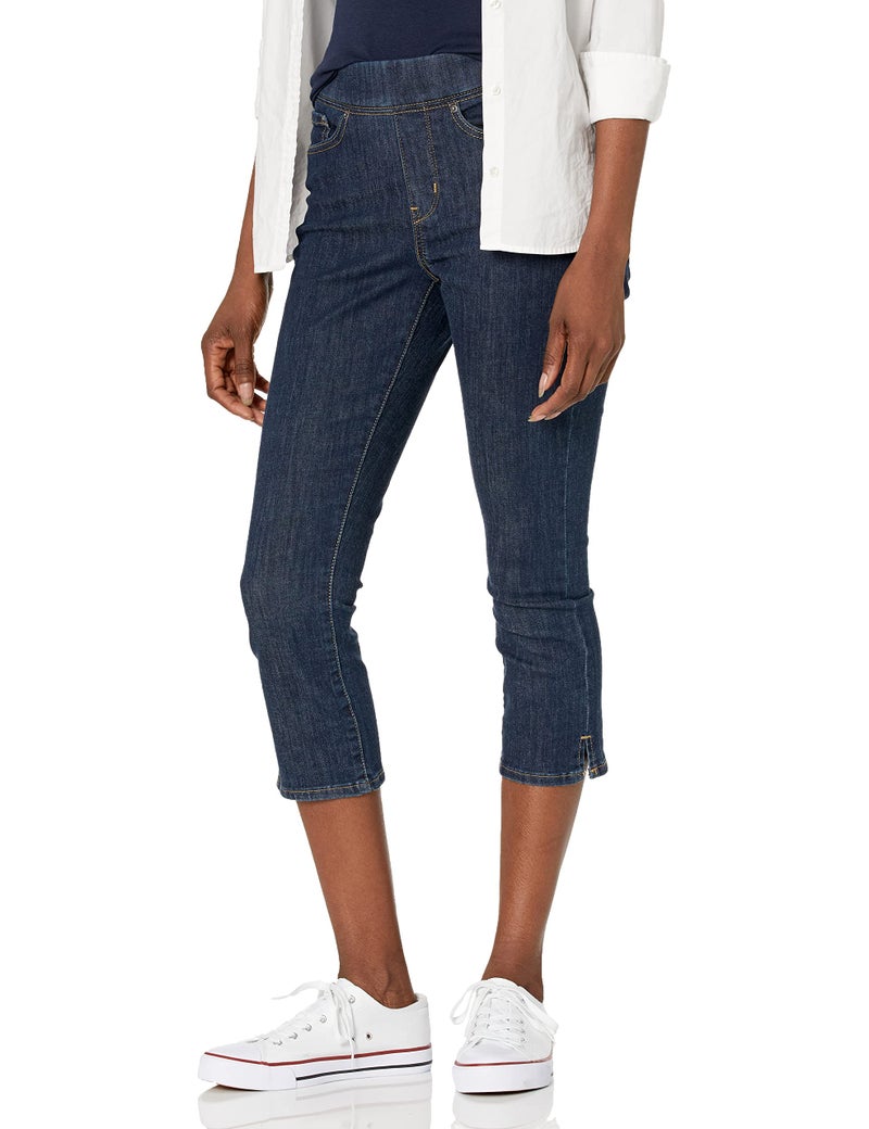 Levi Strauss Signature Gold Women's Totally Shaping Pull On Capri (Available in Plus Size), (New) Palm Gardens, 16 - Image 1