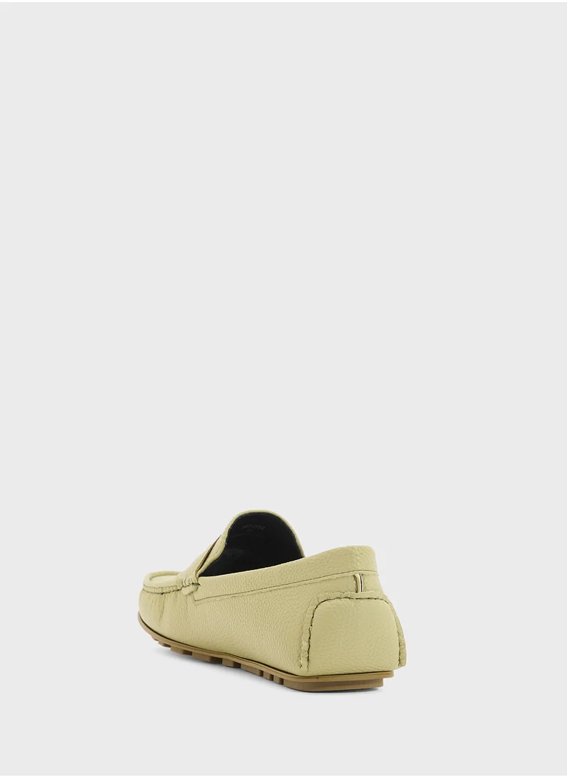 Robert Wood Saddle Details Smart Loafers