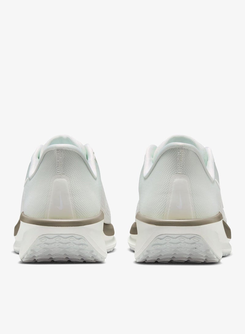 NIKE QUEST 6 - Image 4