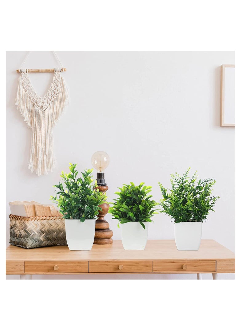 مملكة الإكسسوارات نباتات صناعية في أصص، عبوة من 3 نباتات أوكالبتوس بلاستيكية صناعية صغيرة الحجم للاستخدام الداخلي، نباتات صناعية صغيرة للديكور المنزلي والحمام والمكتب والمنزل الريفي (مجموعة من 3 قطع) - Image 2