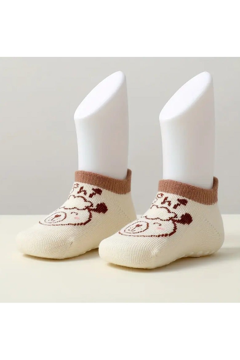 12-Pack Kids Cartoon Ankle Socks with Non-Slip Silicone - Cotton Rich Blend, Knit Fabric, All-Season Comfort for Kids, Assorted Designs - Machine Washable (1 - 3y) - Image 4