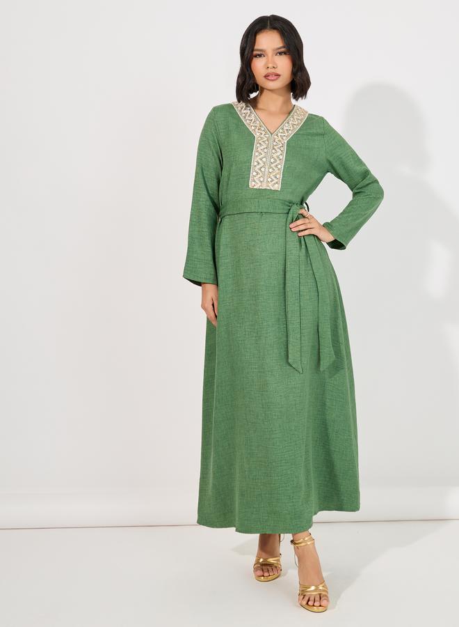 ستايلي جلابية طويلة مزينة بالترتر - Image 1