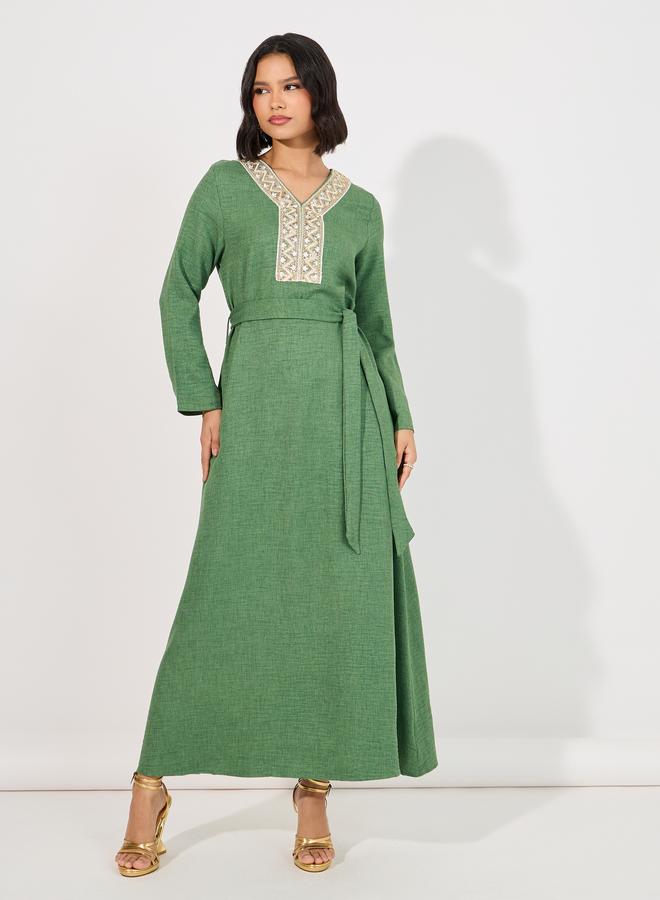 ستايلي جلابية طويلة مزينة بالترتر - Image 4