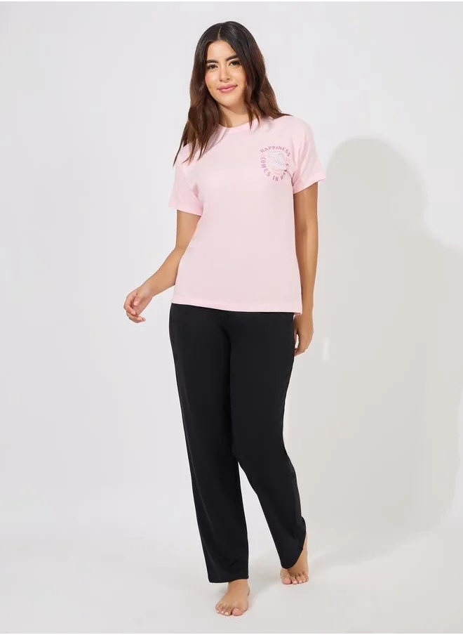 ستايلي Happiness Graphic Drop Shoulder T-Shirt & Straight Pyjama Set