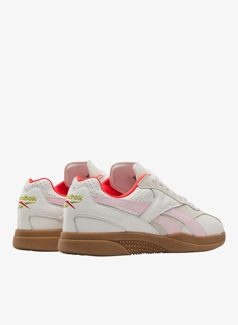 Reebok Hammer Street