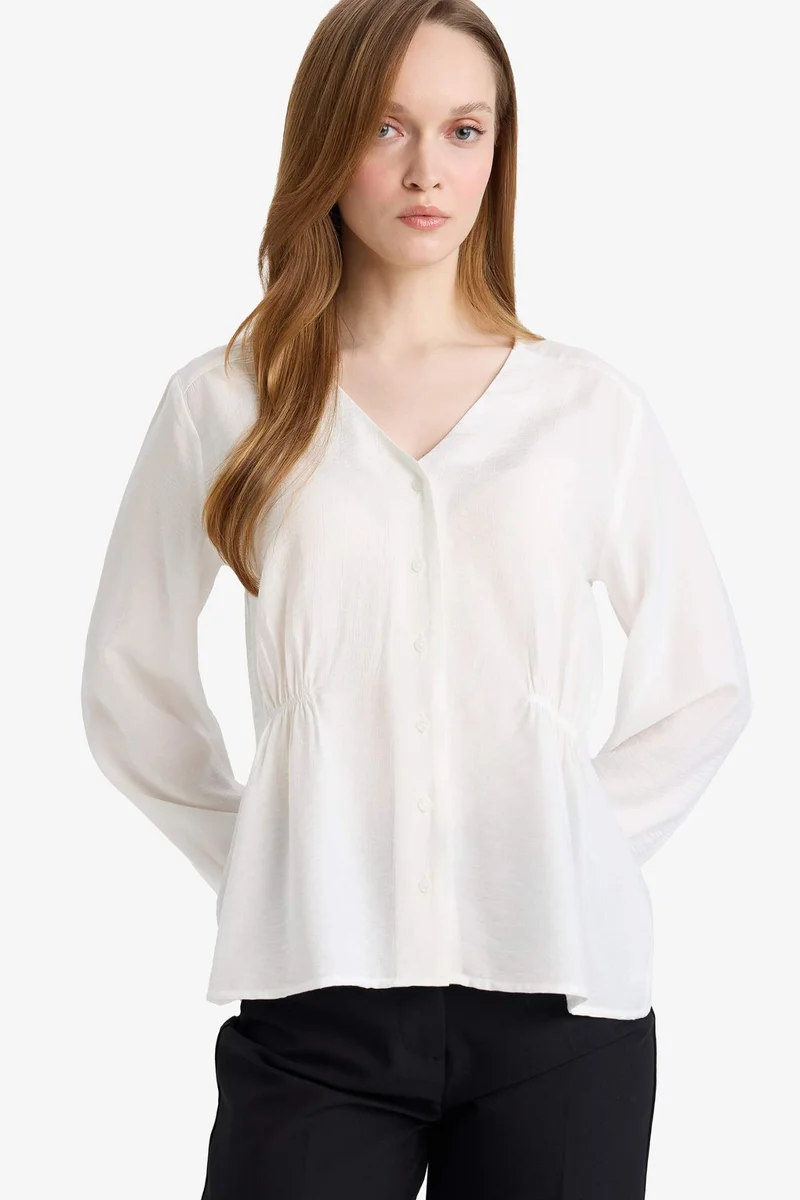 ديفاكتو Regular Fit V-Neck Long Sleeve Shirt