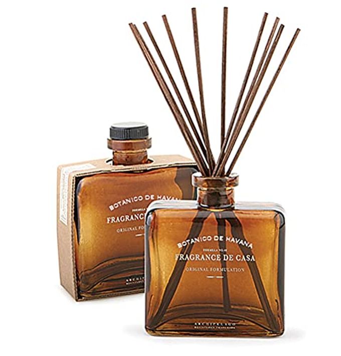 Archipelago Botanicals Botanico de Havana Diffuser, Includes Fragrance Oil, Decorative Wooden Cap and 10 Diffuser Reeds, Perfect for Home Dcor (7.85 fl oz) - Image 4