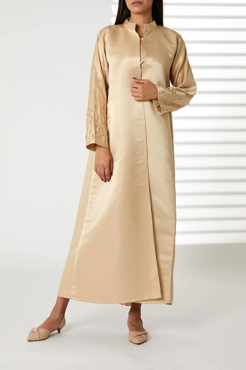 Moistreet Embroidered With Mandarin Collar Abaya
