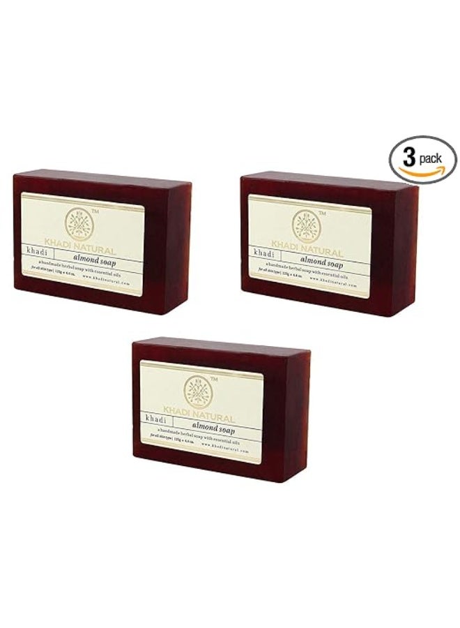 كادي نيتشورال صابون خادي الطبيعي المصنوع يدويًا باللوز | يقلل من الاسمرار | يحسن ملمس البشرة | صابون طبيعي بالزيوت العطرية | مناسب لجميع أنواع البشرة | 125 جم | عبوة من 3 قطع (125 جم * 3) (375 جم)