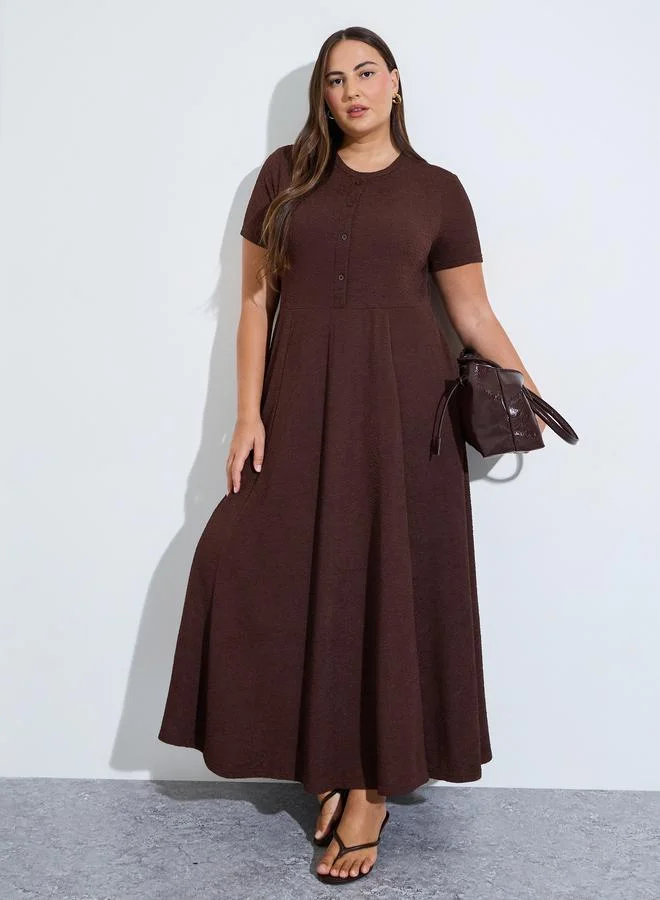 Styli Plus Size Brown Textured A-Line Maxi Dress