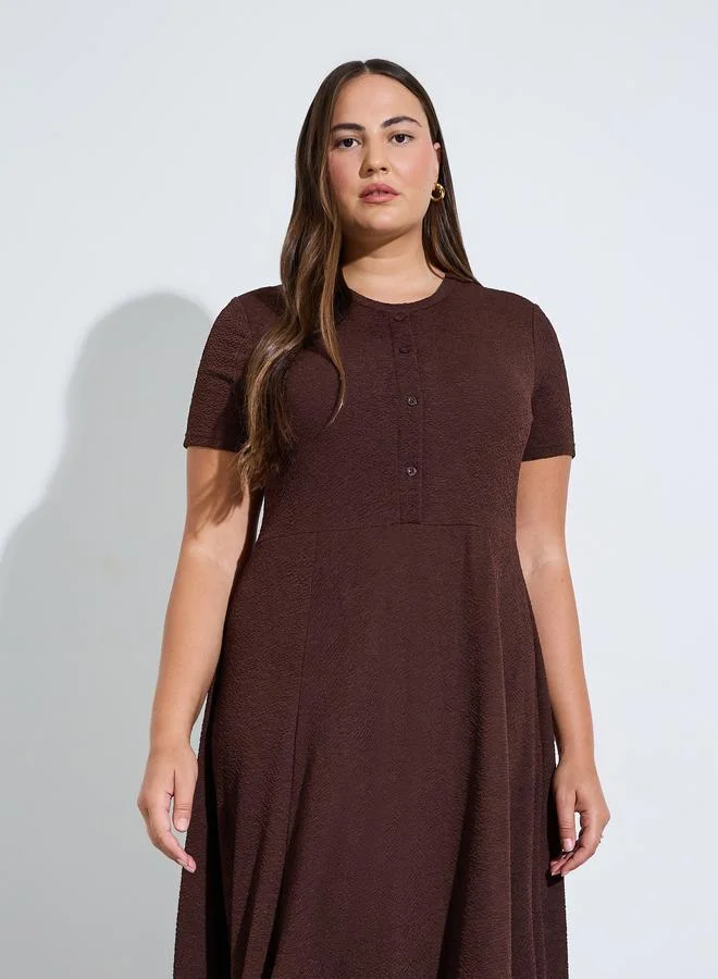 Styli Plus Size Brown Textured A-Line Maxi Dress