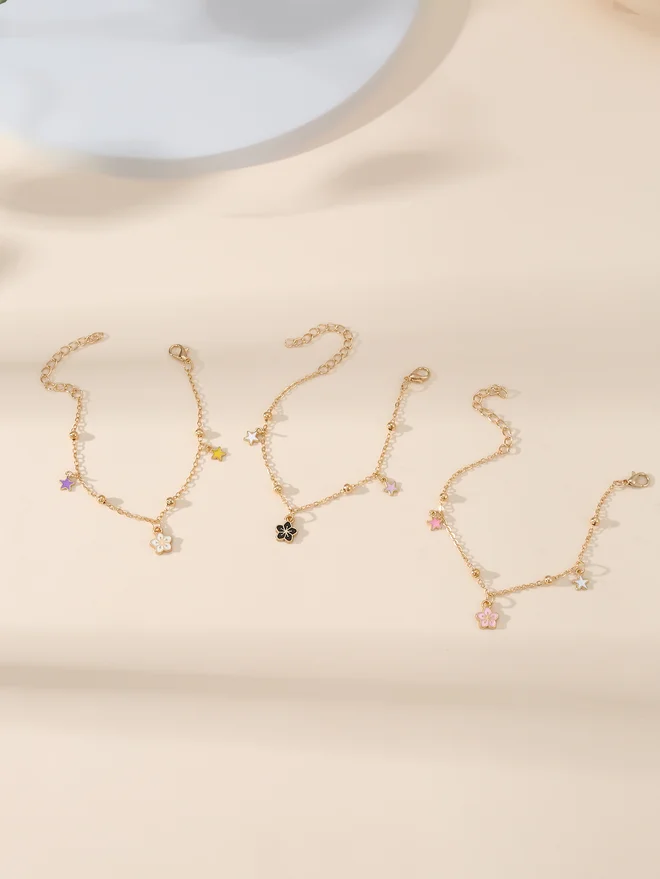 تايك تو Take Two Set of 3 - Flower Pendant Bracelet