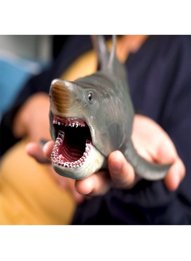 EOIVSH Large Megalodon Shark Toy, Plastic Ocean Animal Figurine, Realistic Sea Monster Toy Figure for Collection Gift, Bath Toy, Cake Topper - Image 5