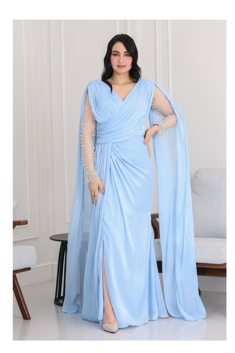 المصمم الحديث فستان سهرة أنيق بأكمام يجمع بين النعومة والأنوثة بشكل يخطف الأنظار! تصميمه الفاخر يبرز جمال القوام - Image 1