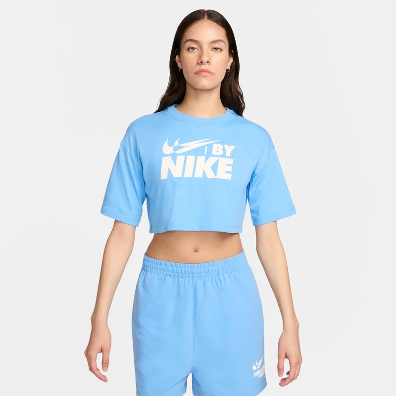 Nike Women's Sportswear Cropped T-Shirt