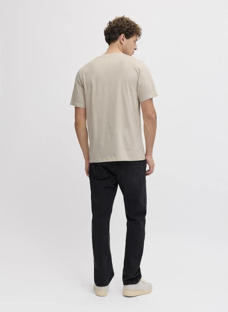 JJ Rebel Logo Regular Fit Crew Neck T-Shirt