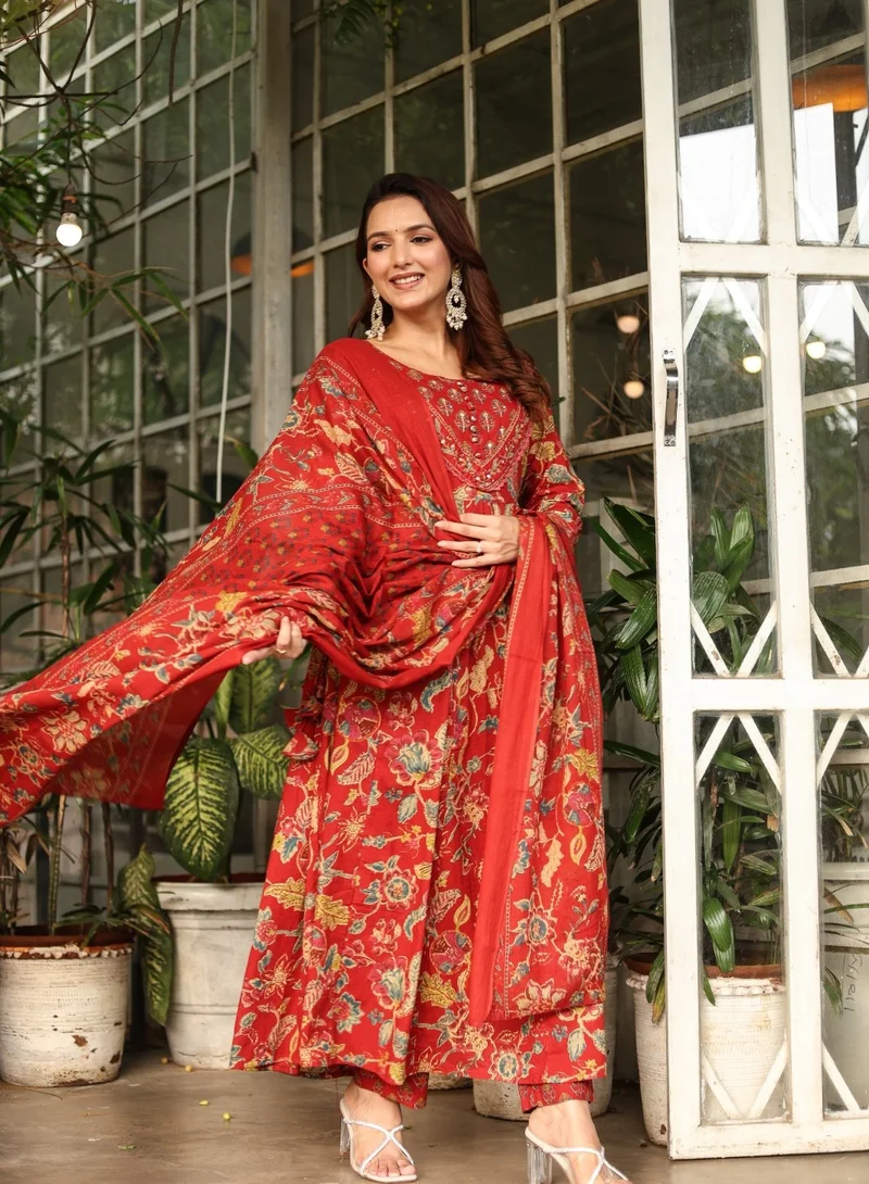 Studio blue Red Floral Printed Three-Piece Set with Dupatta