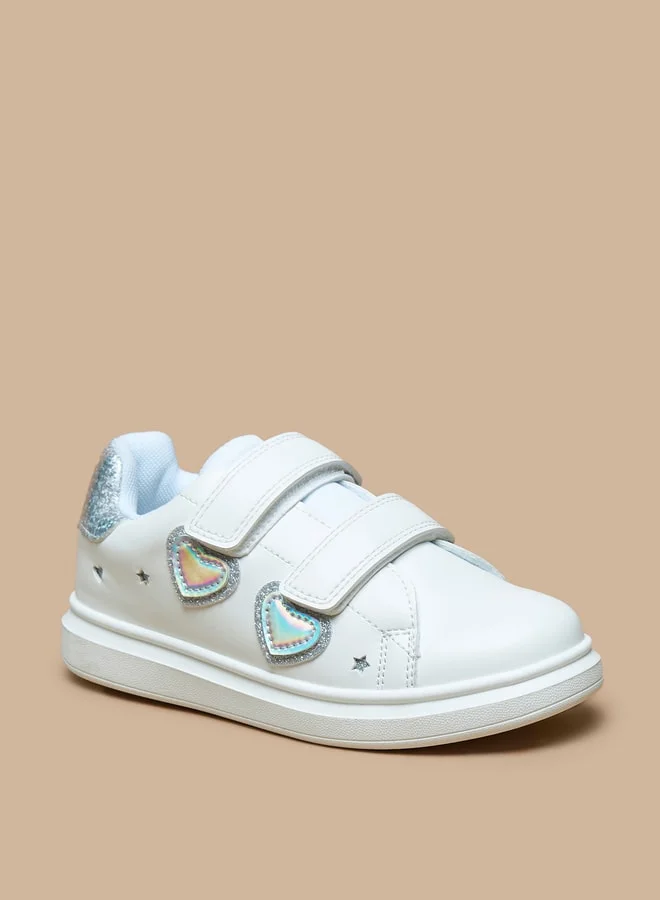 جونيورز Girls Heart Applique Sneakers With Hook And Loop Closure