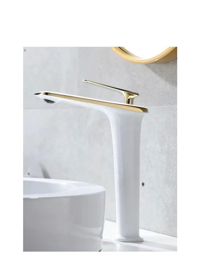 كواترو صنبور حوض ديكور ابيض * وذهبي SKU: 7432-WG  - Image 3