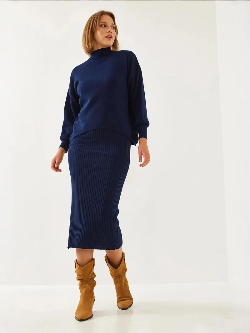 بيانكو لوتشي طقم محبوك بياقة مدورة مضلعة من لوتشي