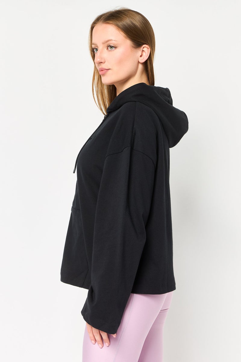 Nike سويت شيرت نسائي فضفاض بأكمام طويلة للخارج، أسود - Image 2