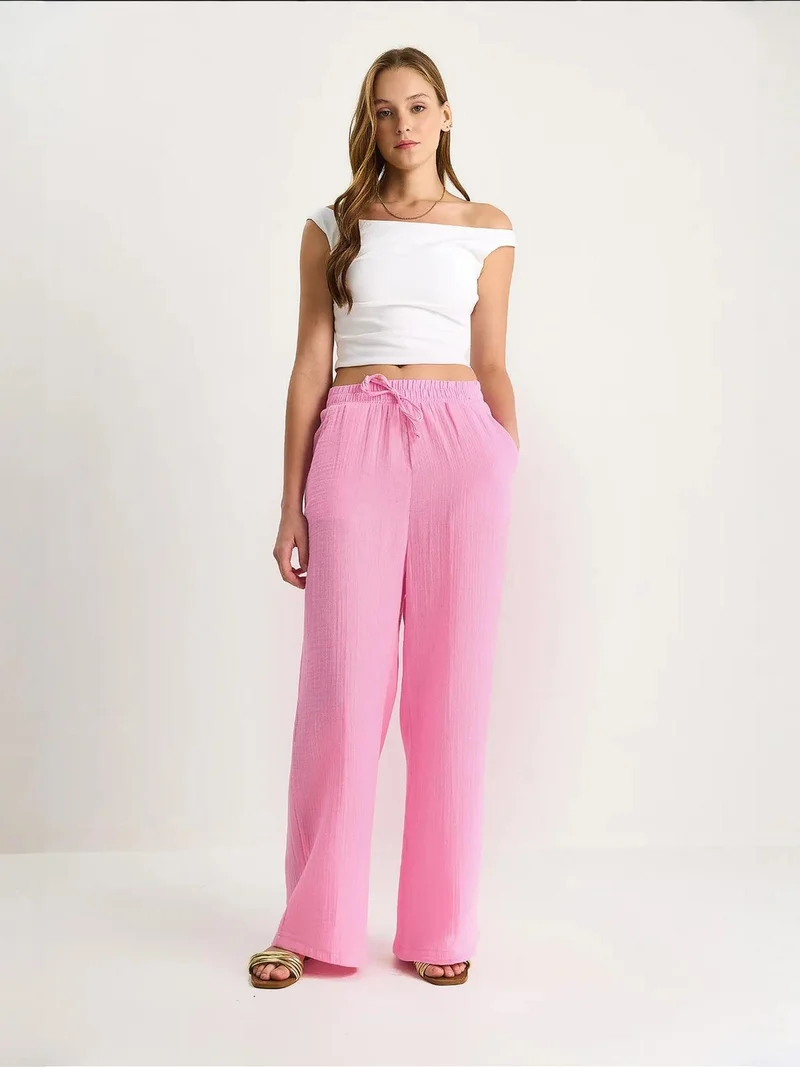 بيانكو لوتشي بنطلون لوكسي بخصر عالٍ وساق مستقيمة وحزام برباط