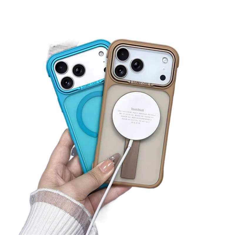 غطاء MagSafe بAcrylic لـ iPhone 13 مع حماية من السقوط وحامل قائم مع مقاوم للصدمات مع مغناطيس قوي مع مقاوم للخدش باللون Gold مغناطيسي بوظيفة حامل من الأكريليك - Veloris - Image 3
