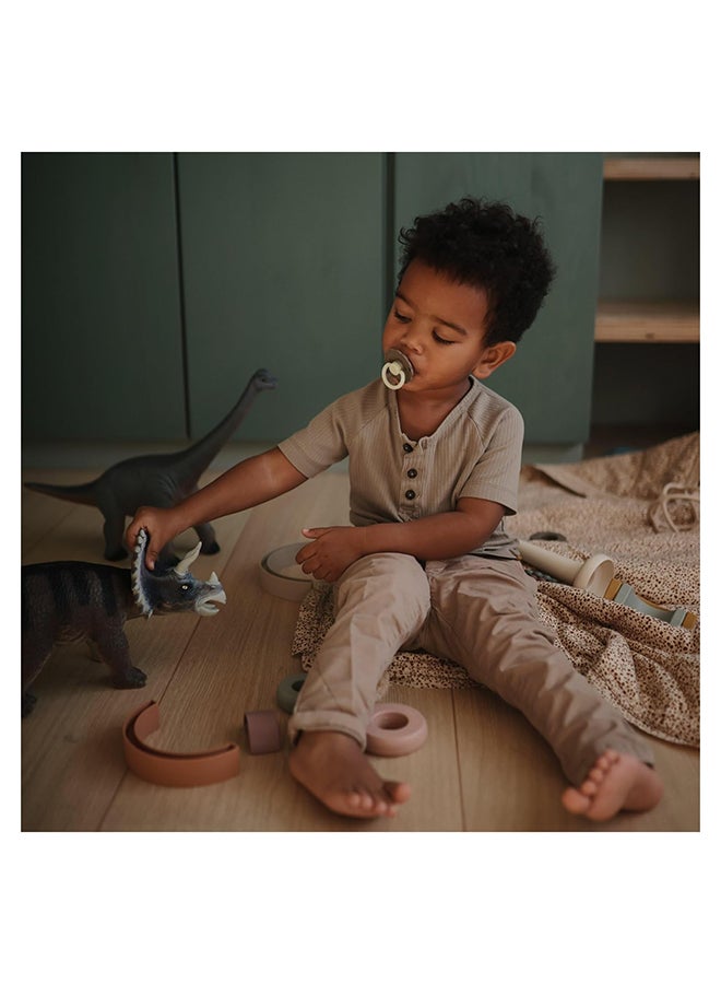 FRIGG Daisy Silicone Baby Pacifier 6-18M 2-Pack Croissant/Portobello - Size 2 - Image 4