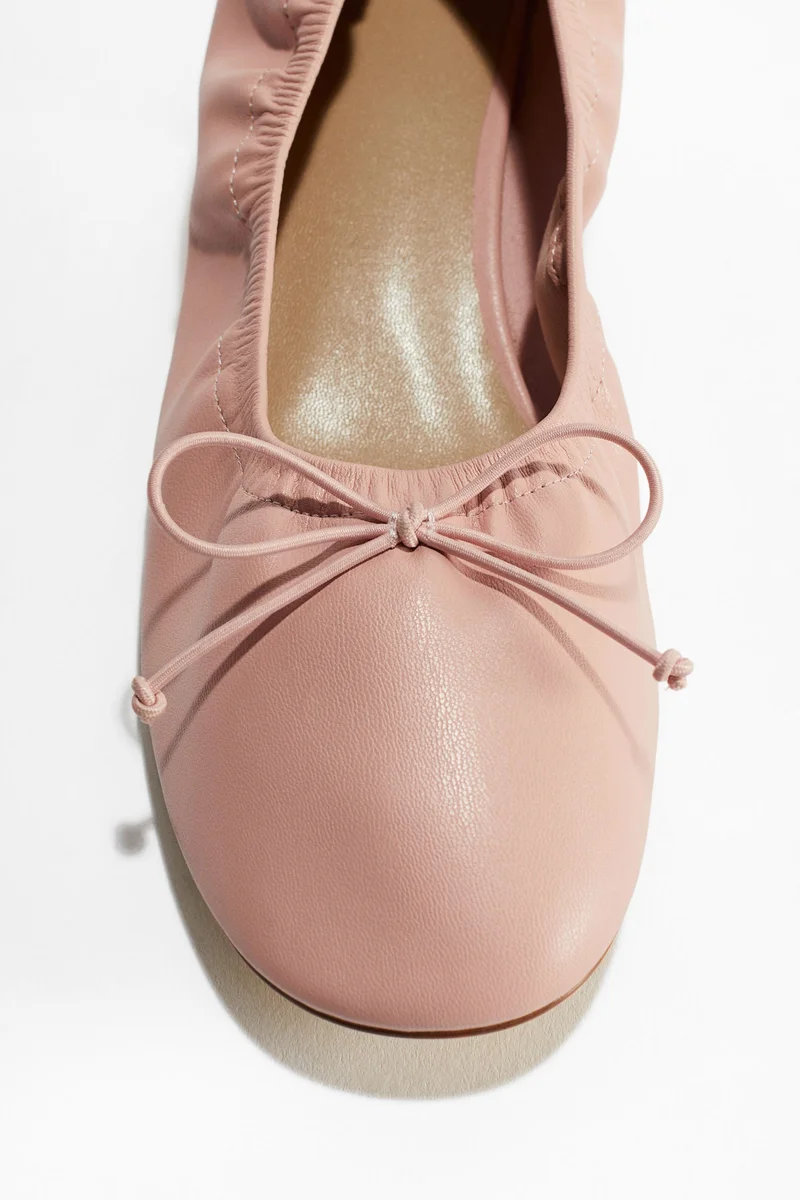 H&M Bow-front court shoes