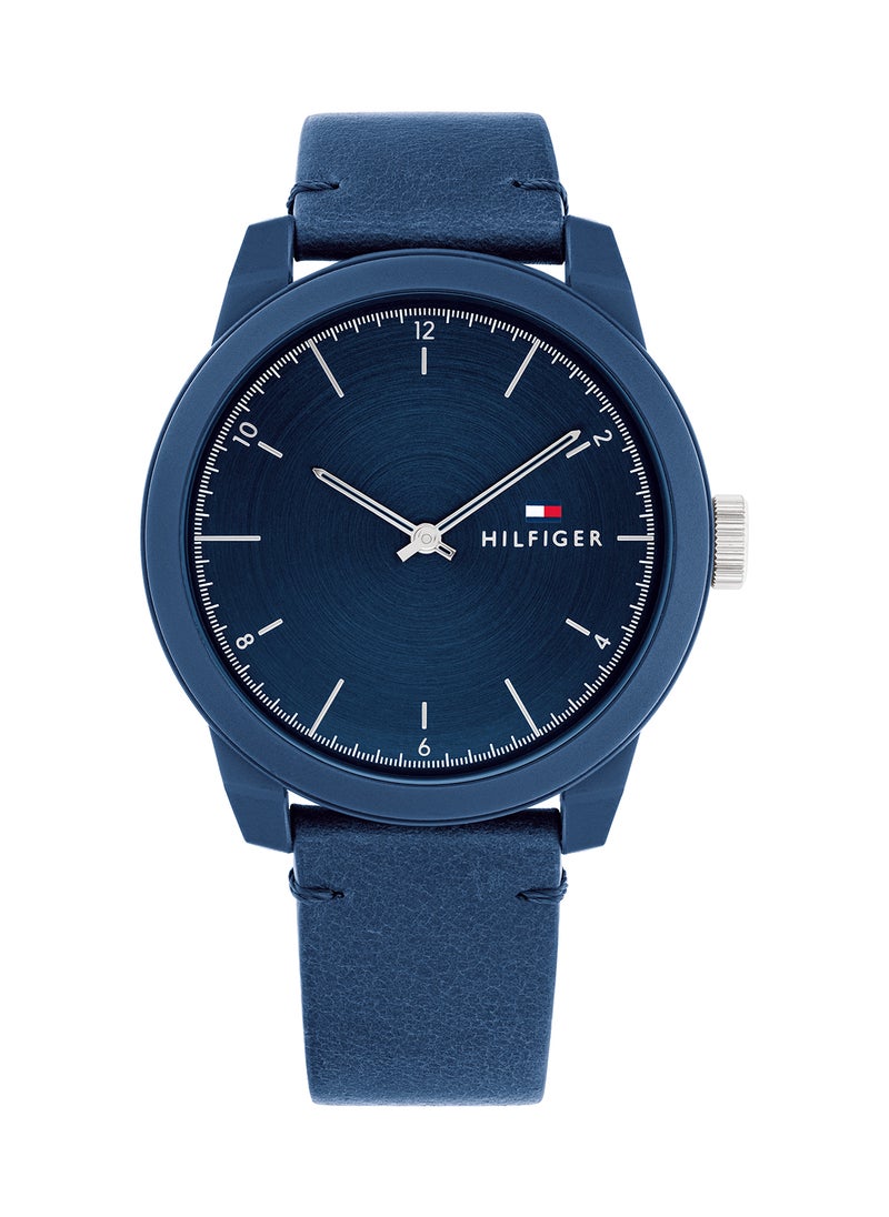 Men's Analog Round Shape Leather Wrist Watch 1710543 - 42 Mm - pzsku/ZEF6B92492DCCBE1D2232Z/45/_/1695383887/3198c1c8-6639-4632-85fa-b5b1f7f4bc8a