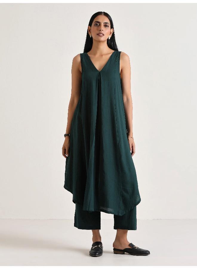trueBrowns Dark Green Sleeveless Flared  Kurta Pant Set - Image 1